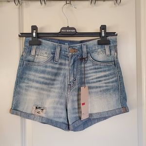 Levis Jean shorts. Size 25.